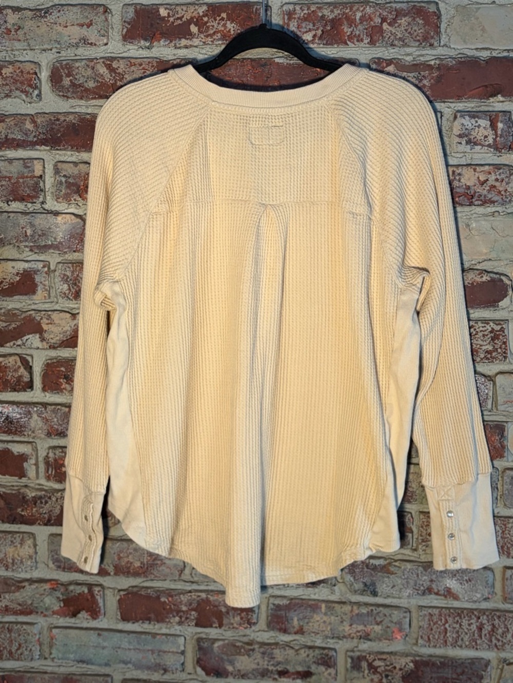 NWOT HOOEY Juniper Henley long Sleeve Thermal | Snap Buttons | M - Picture 5 of 8